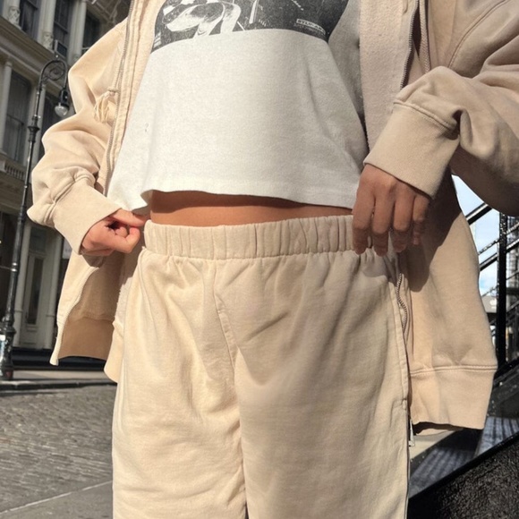 Brandy cuffed sweatpants in vanilla + Floral crop tank top as GIFT! - Picture 2 of 8